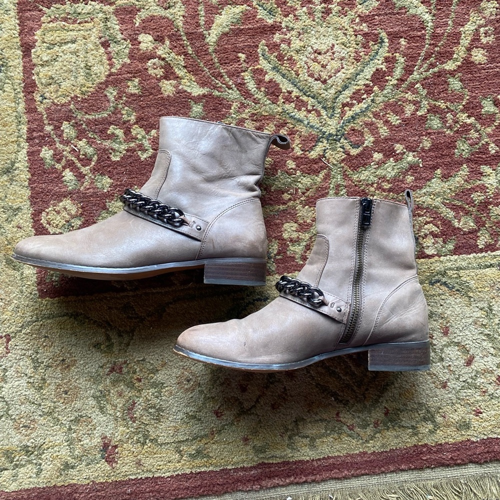 COACH Women's Tan Ankle Boots with Chain Detail